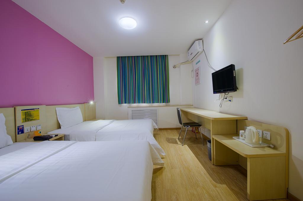 7Days Inn Chengdu Wuda Garden Kültér fotó