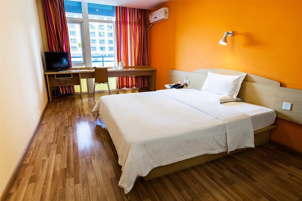 7Days Inn Chengdu Wuda Garden Kültér fotó