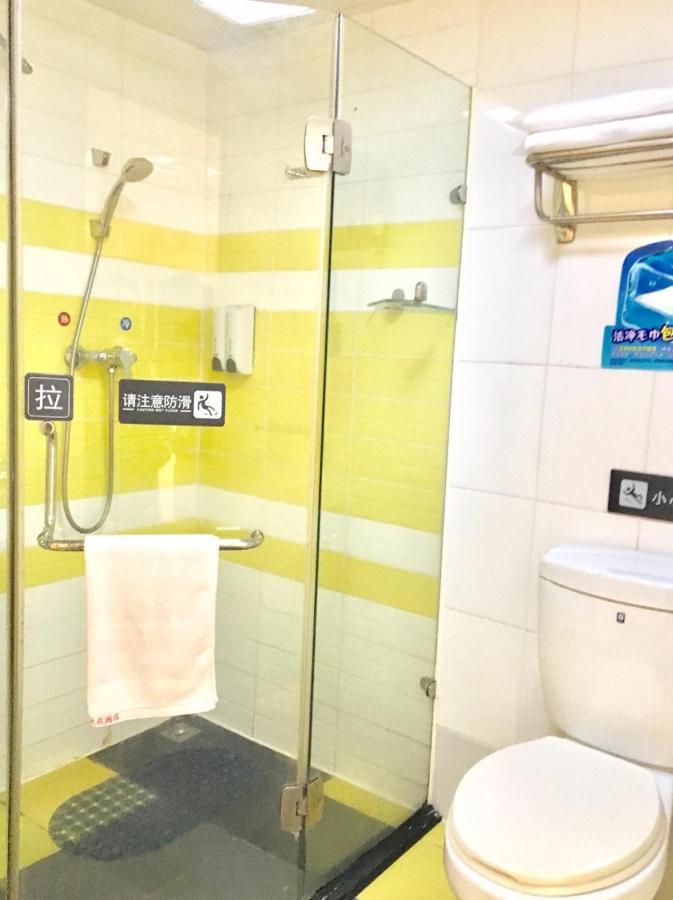 7Days Inn Chengdu Wuda Garden Kültér fotó